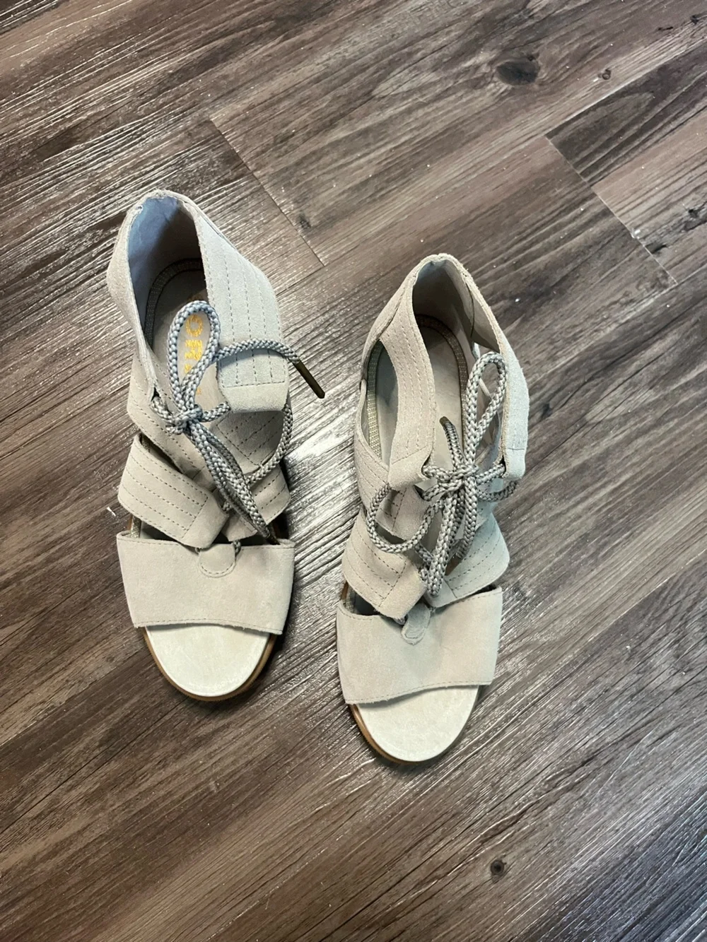 Sorel Women's Beige Cutout Wedge Sandals with Tan Lug Sole